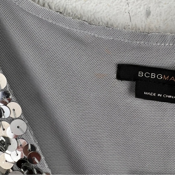 BCBGMAXAZRIA StunningSequined NWT Evening Dress. Size Large. Silk tie & waist - Picture 2 of 8